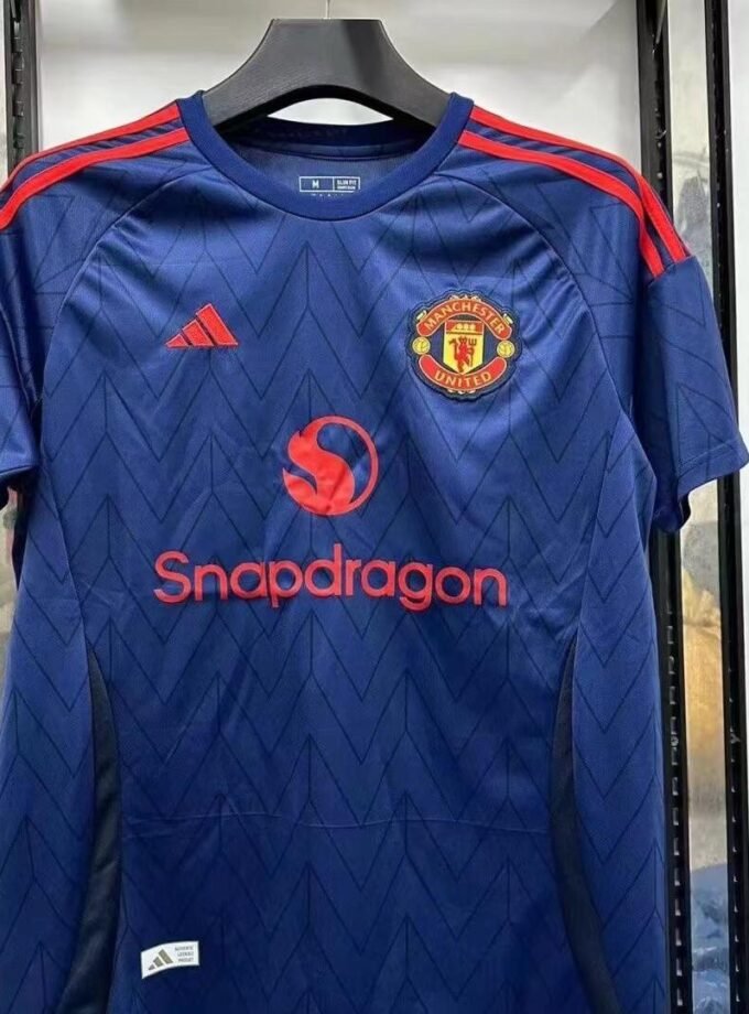 MANCHESTER UNITED 24/25